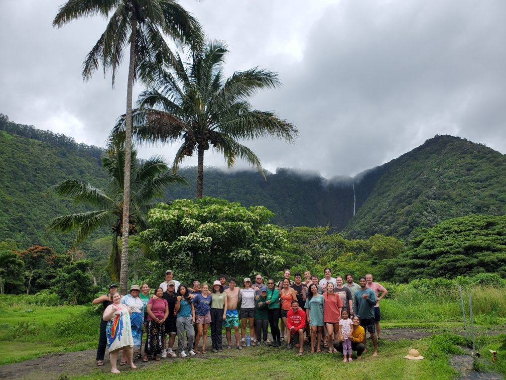 hawaii group photo 2024